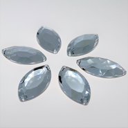 Horse Eye Crystal - Naaisteen