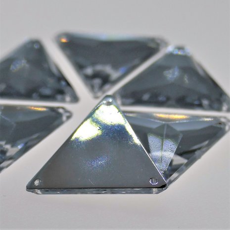Triangle 16mm Crystal - Acrylic Sew on stone 